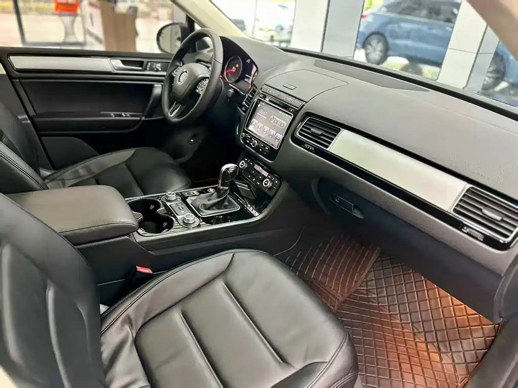 Volkswagen Touareg 2017 3.0TSI