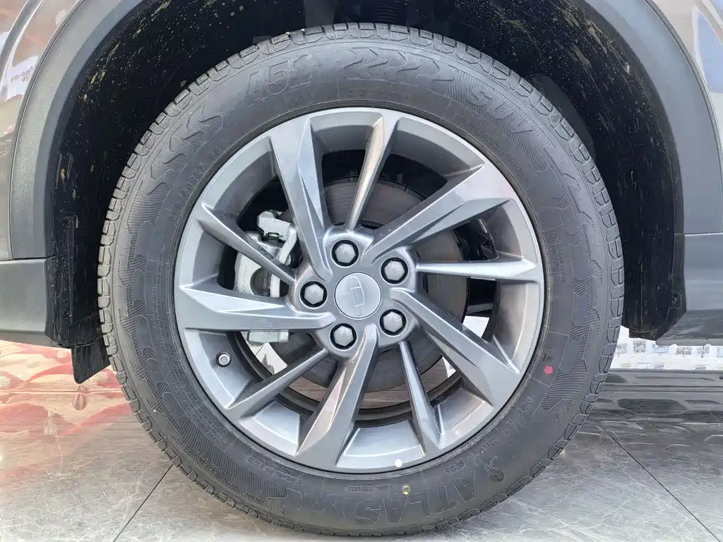 GEELY AUTOMOBILE BINYUE