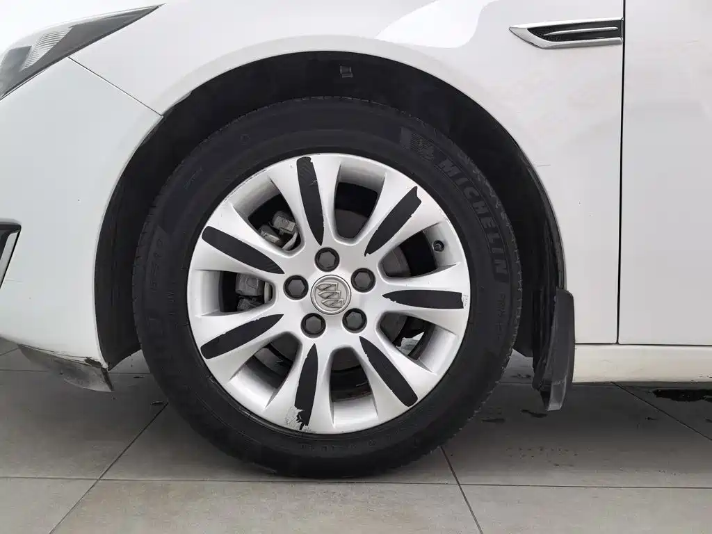 Buick Regal — миниатюра 17