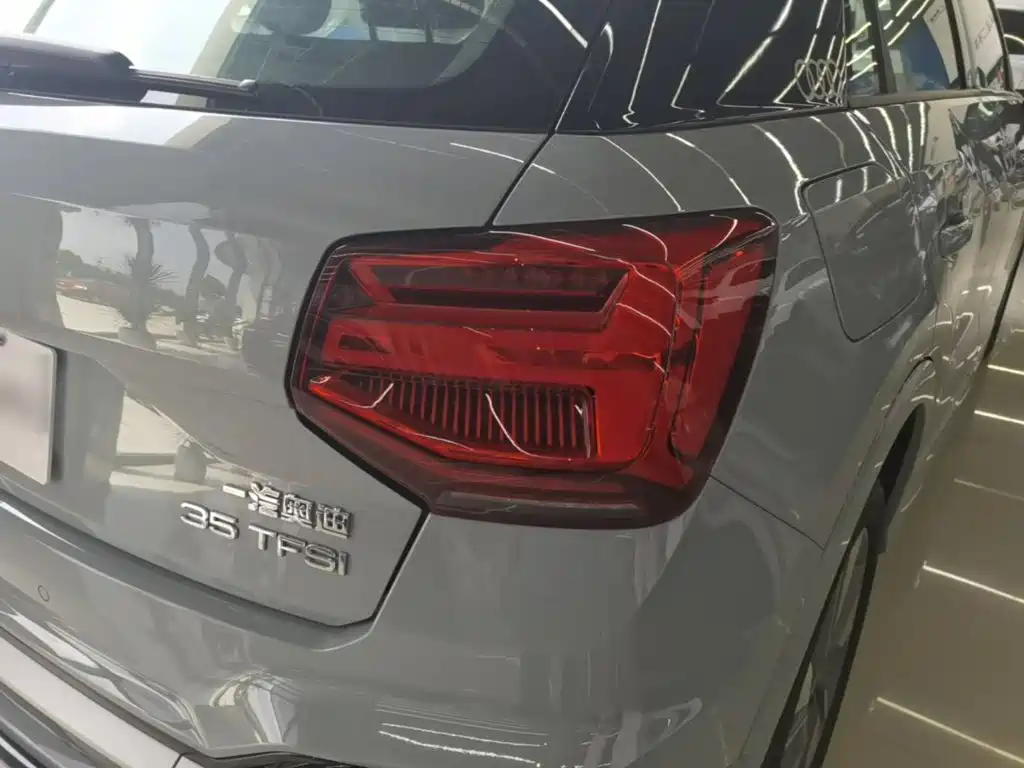 Audi Q2L — миниатюра 8