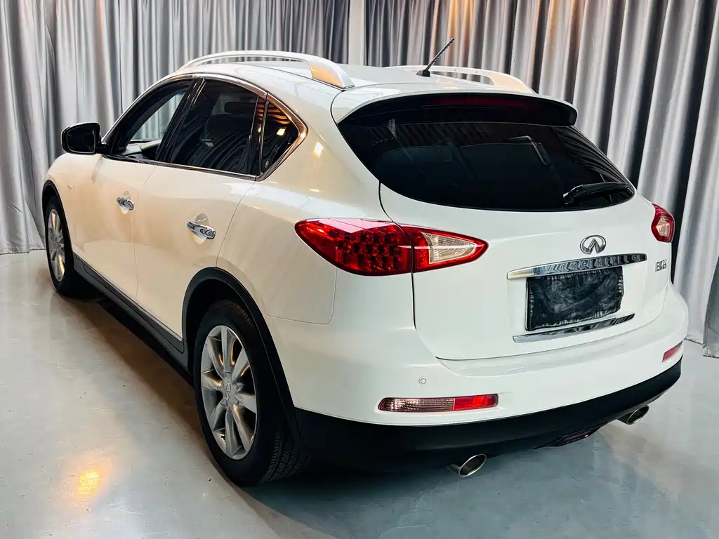 Infiniti EX 2011 EX25
