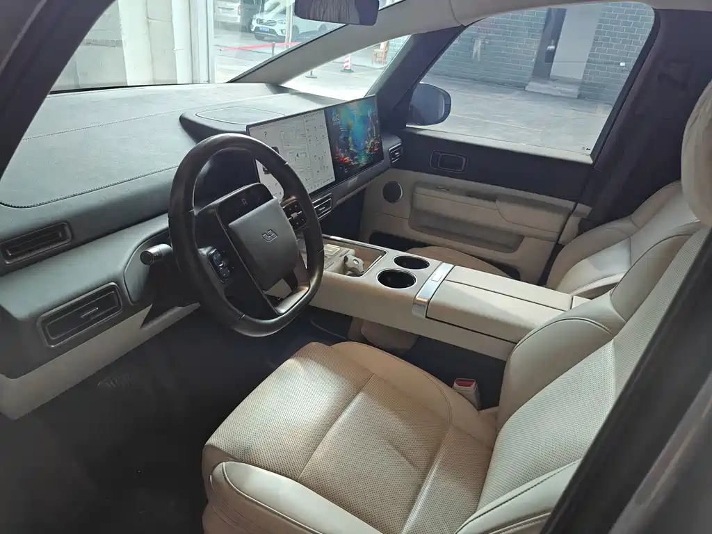 Li Auto Li MEGA — миниатюра 3