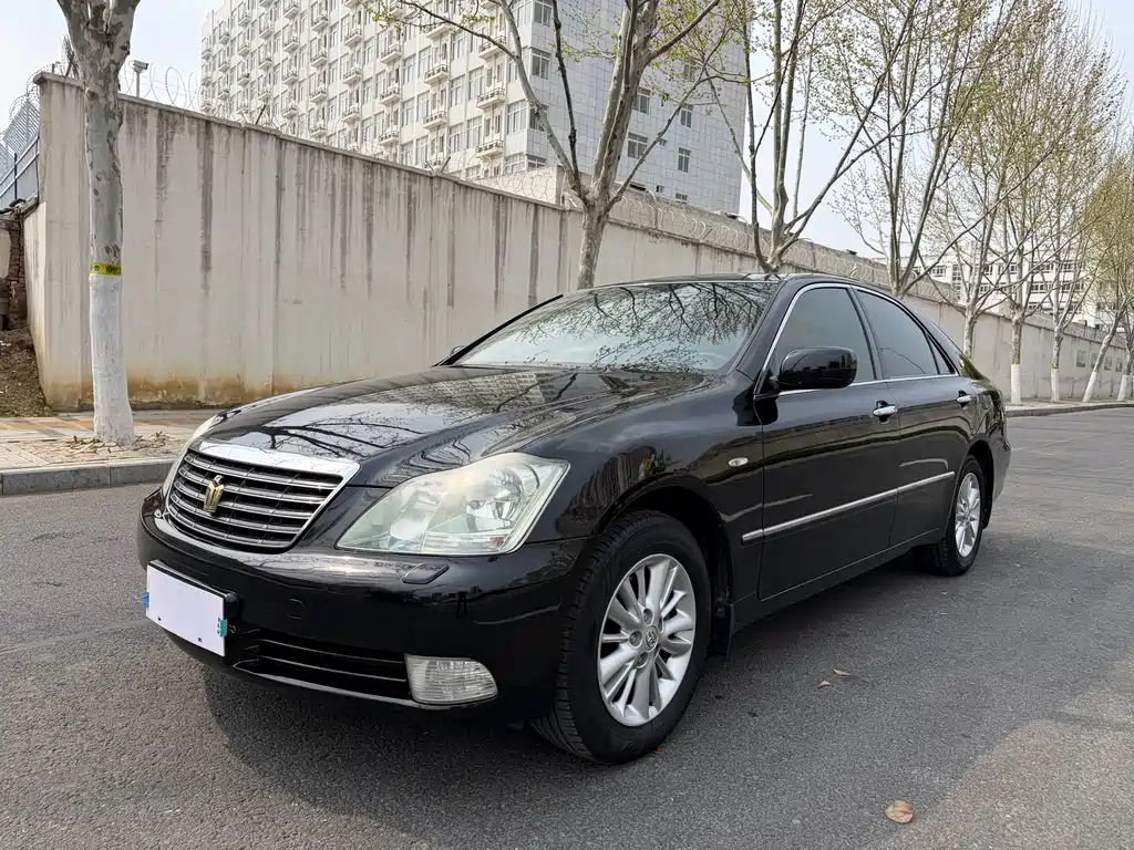 Toyota Crown 2009
