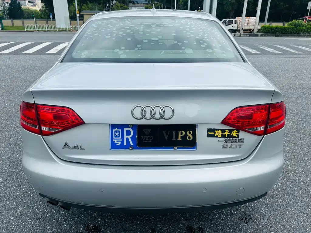 Audi A4L — миниатюра 6