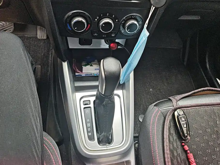 Suzuki Vitara — миниатюра 16