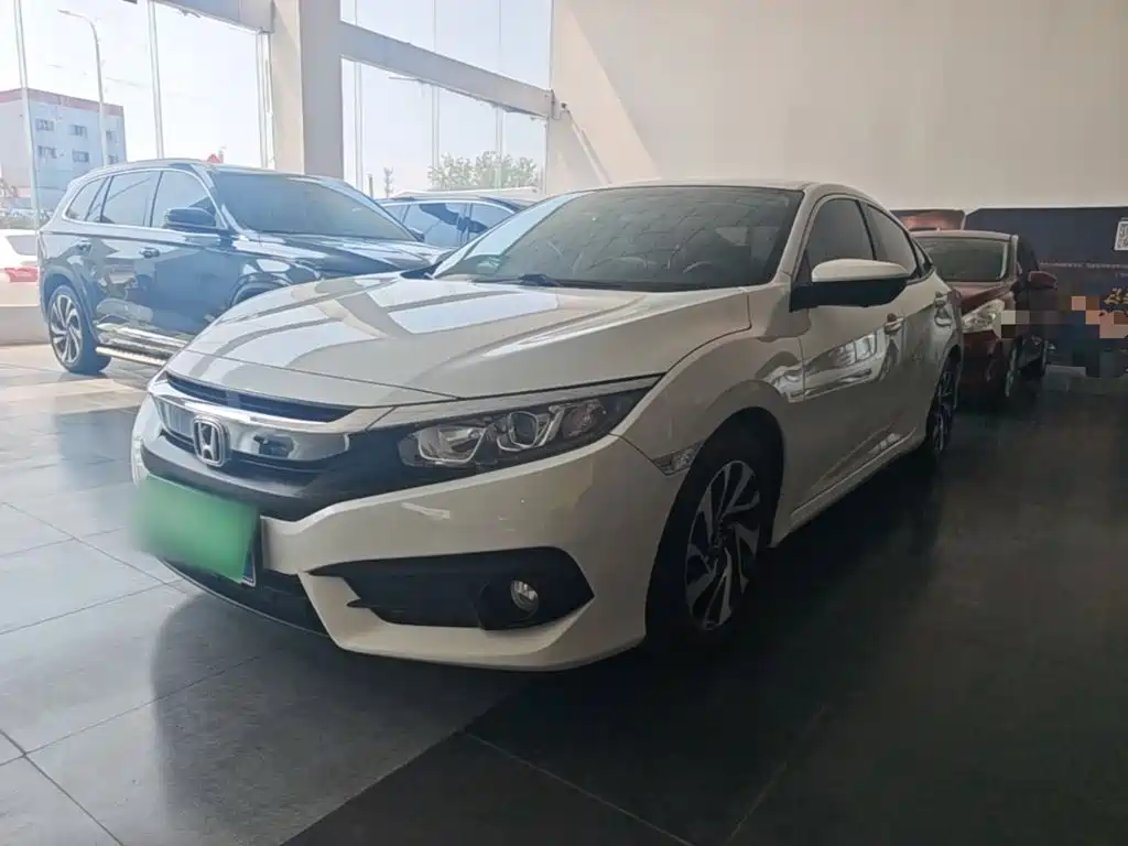 Honda Civic 2016 220TURBO CVT Luxury