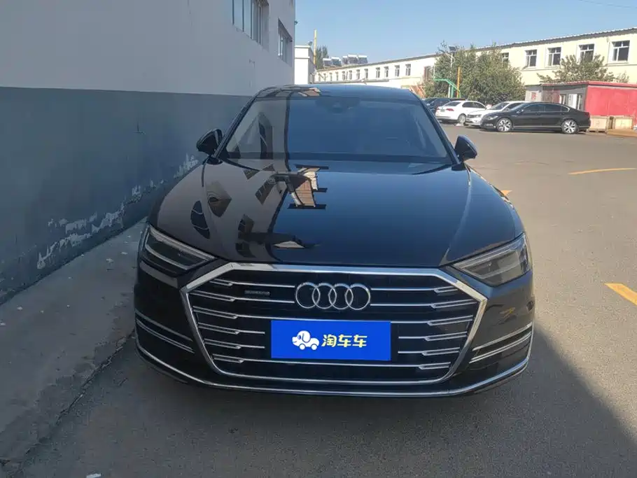 Audi A8 — фотографии объявления, Фото 3