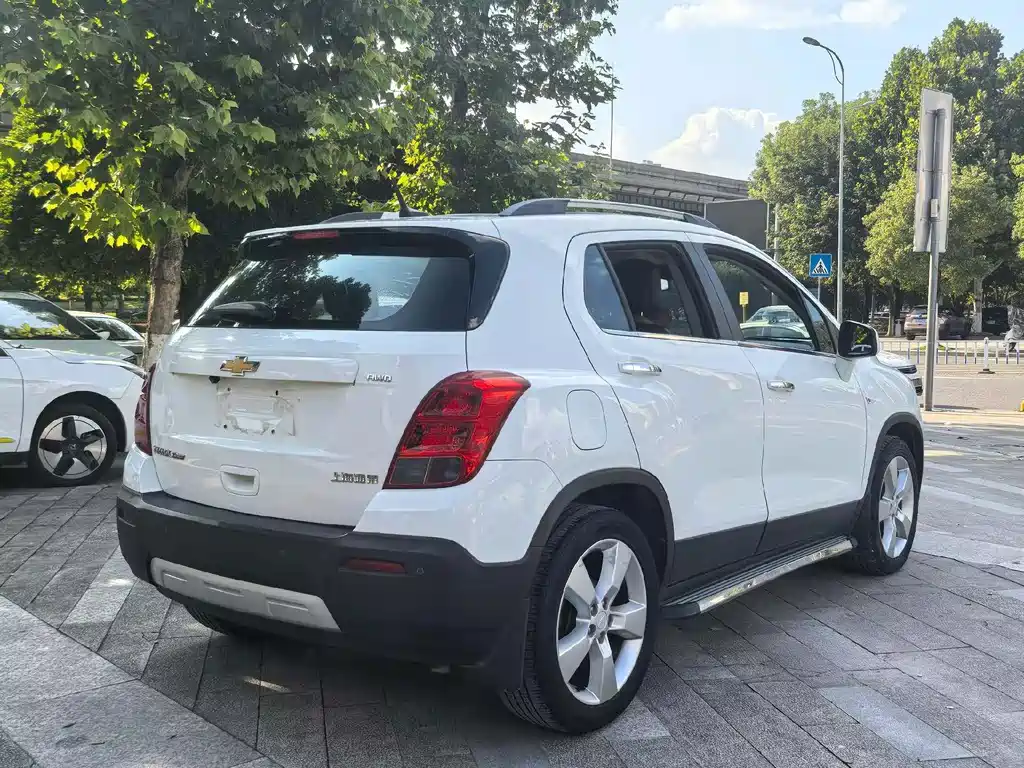 Chevrolet Trax — миниатюра 7