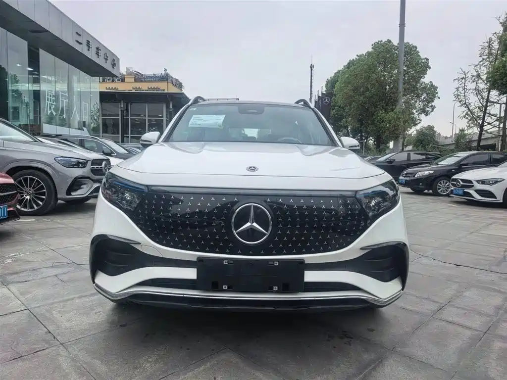 Mercedes-Benz EQB 2025 EQB 260