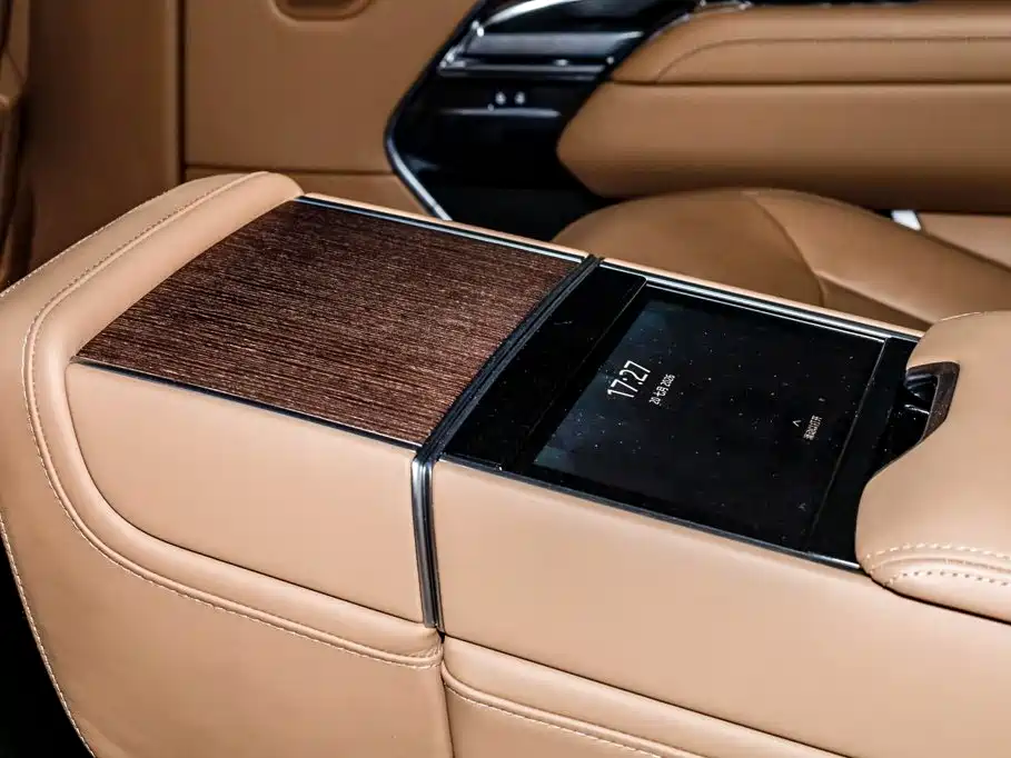 Land Rover Range Rover — миниатюра 14