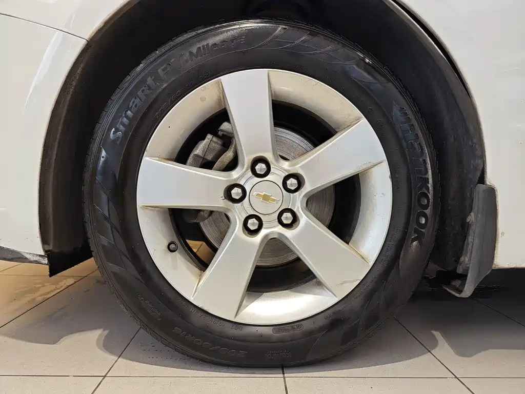 Chevrolet Cruze 2013 1.8L SE AT