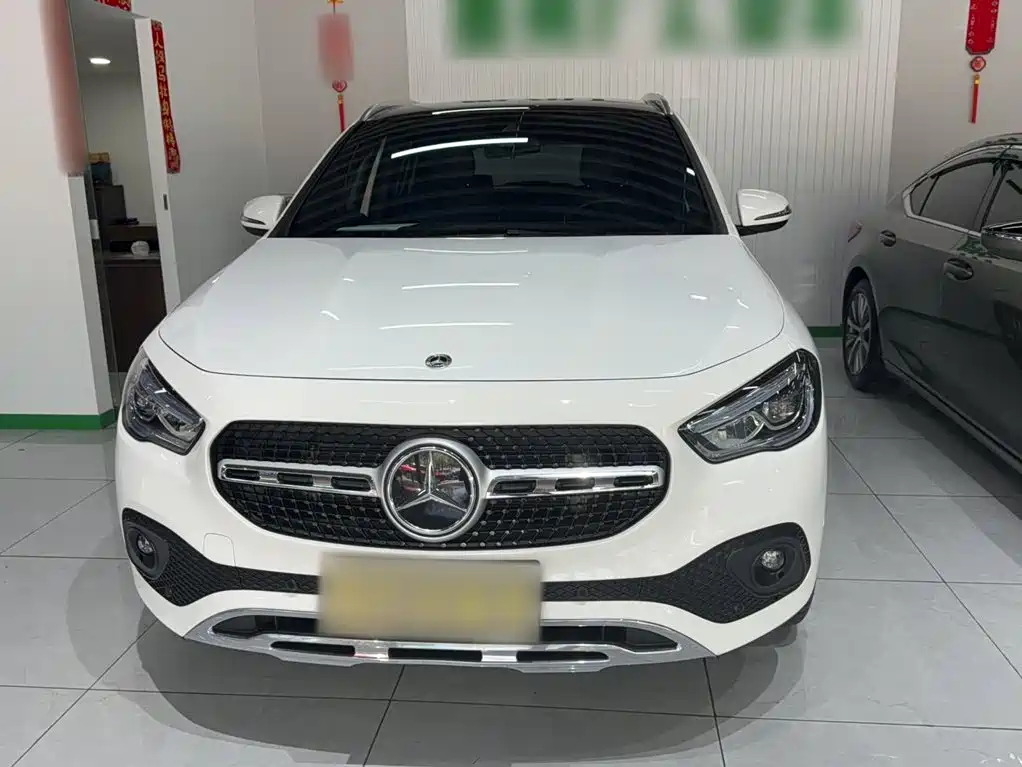 Mercedes-Benz GLA — миниатюра 4