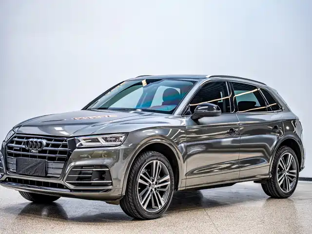 AUDI Q5L 2020