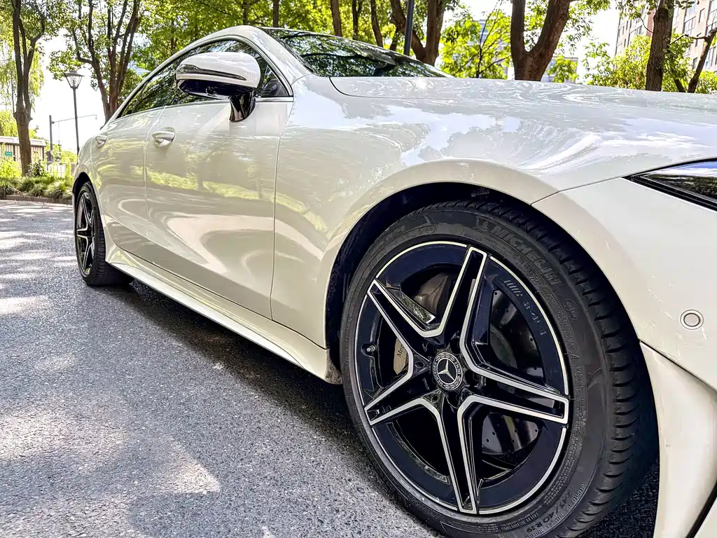 Mercedes-Benz CLS — миниатюра 6