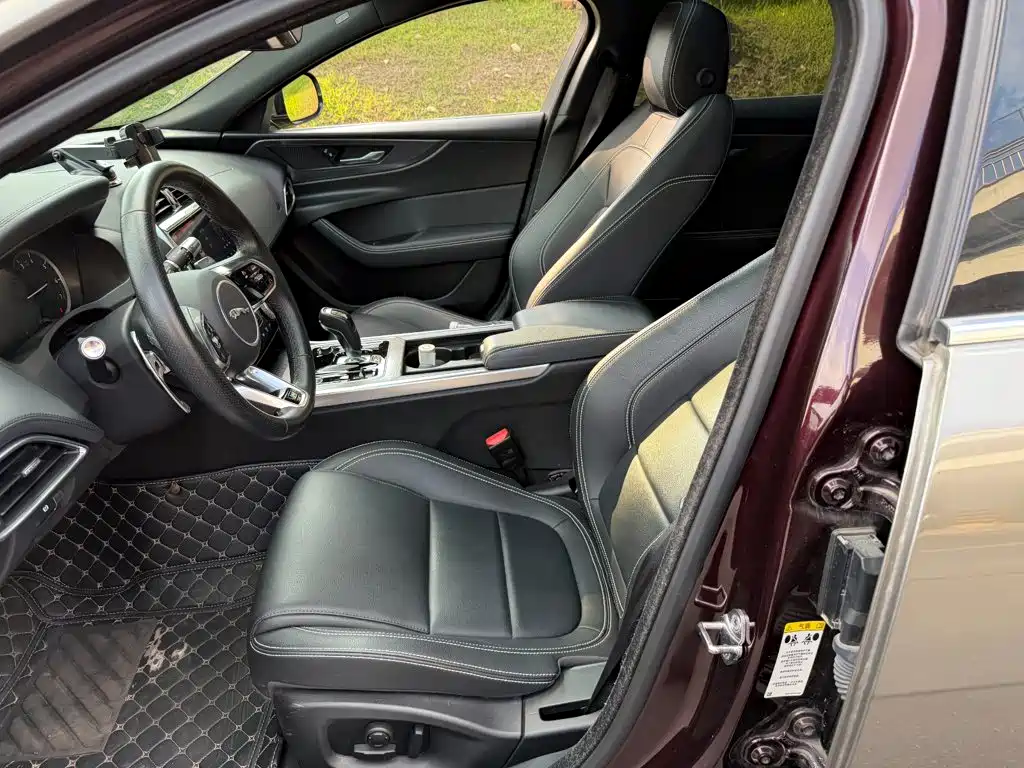 Jaguar XEL 2020 2.0T 200PS R-DYNAMIC S Sport
