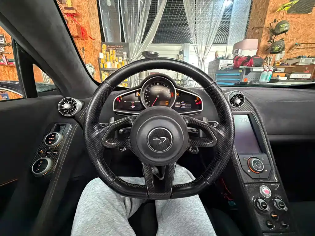 McLaren 650S 2014 3.8T Spider