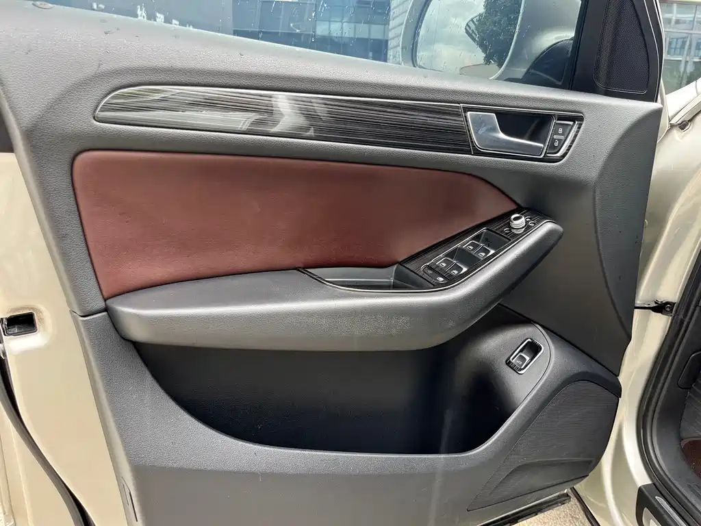 Audi Q5 — миниатюра 15