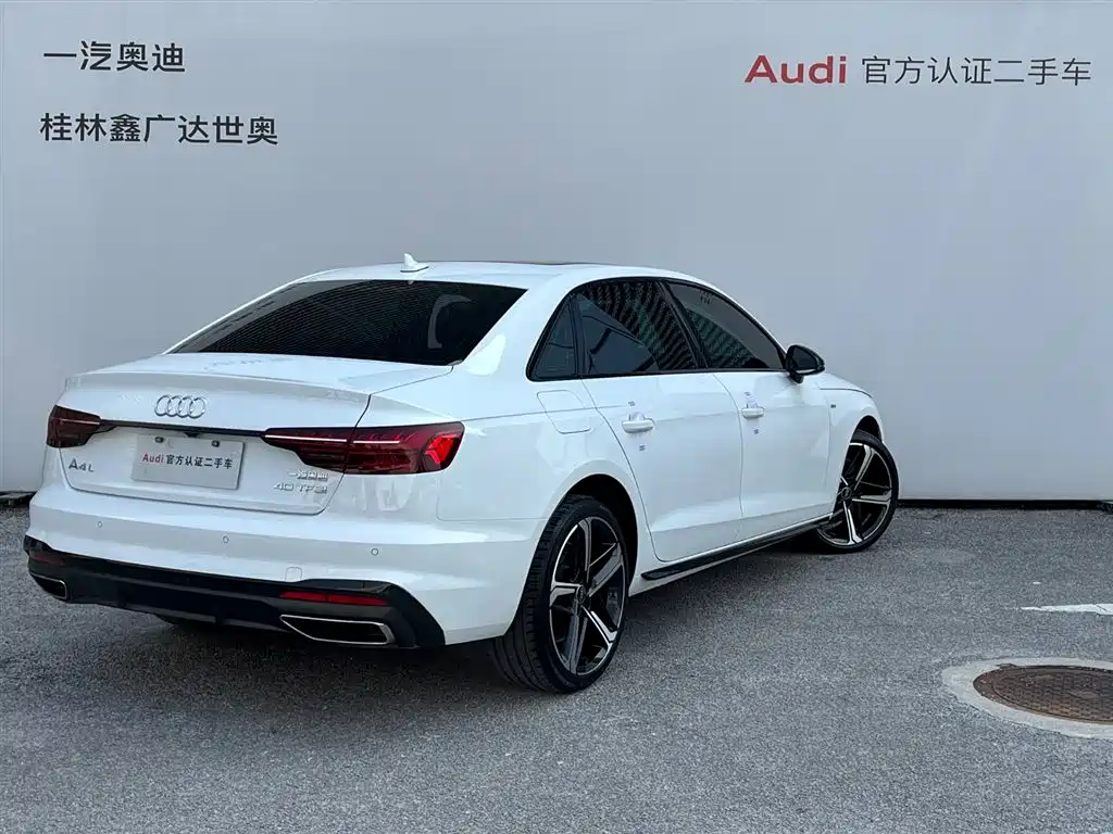 Audi A4L — миниатюра 4