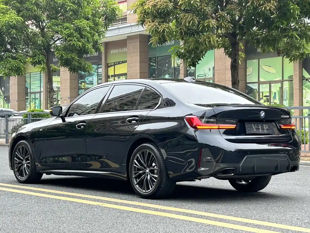 BMW 3 Series — миниатюра 6