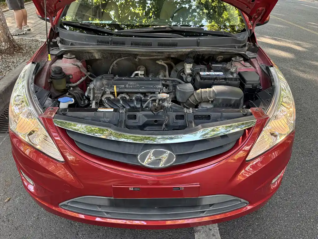 Hyundai Verna — миниатюра 17