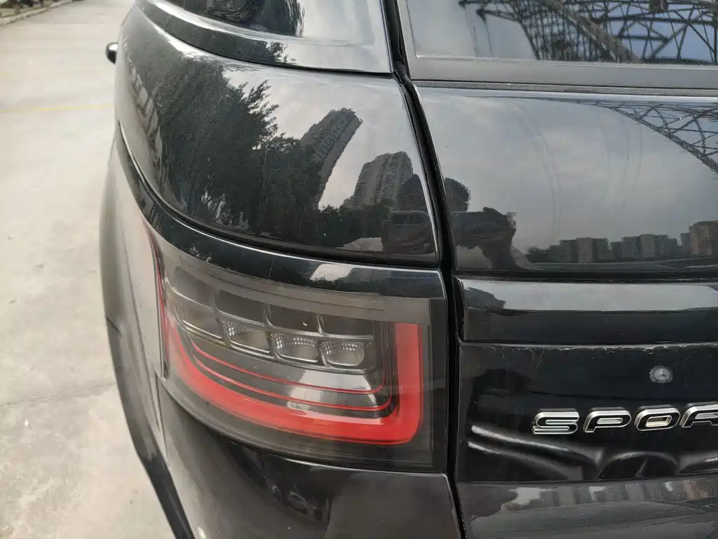 Land Rover Sport — миниатюра 10