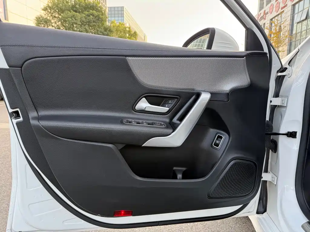 Mercedes-Benz A-Class A 2021 A 180 L Sport