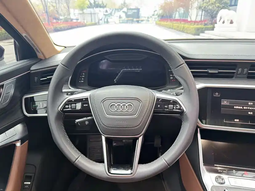 Audi A6L 2024 45 TFSI quattro