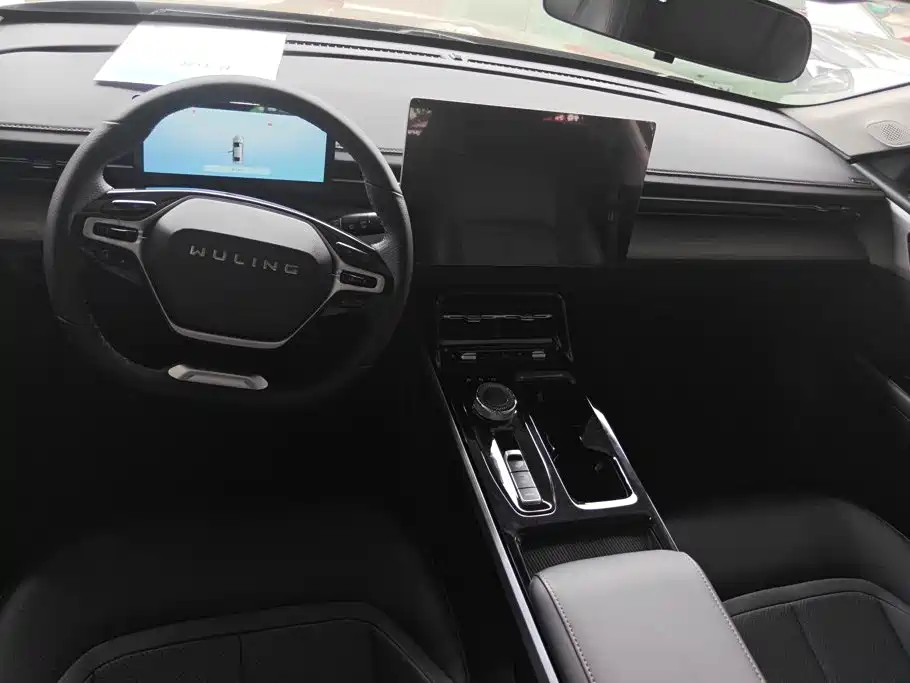 Wuling Xingguang — миниатюра 12