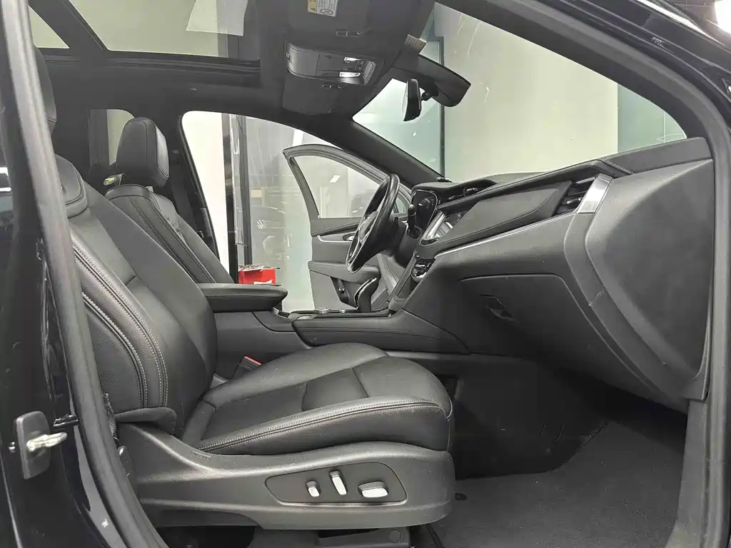 Cadillac XT5 2021 28T Luxury