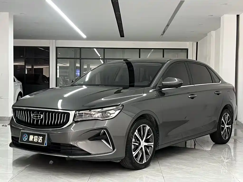 Geely Emgrand 2023
