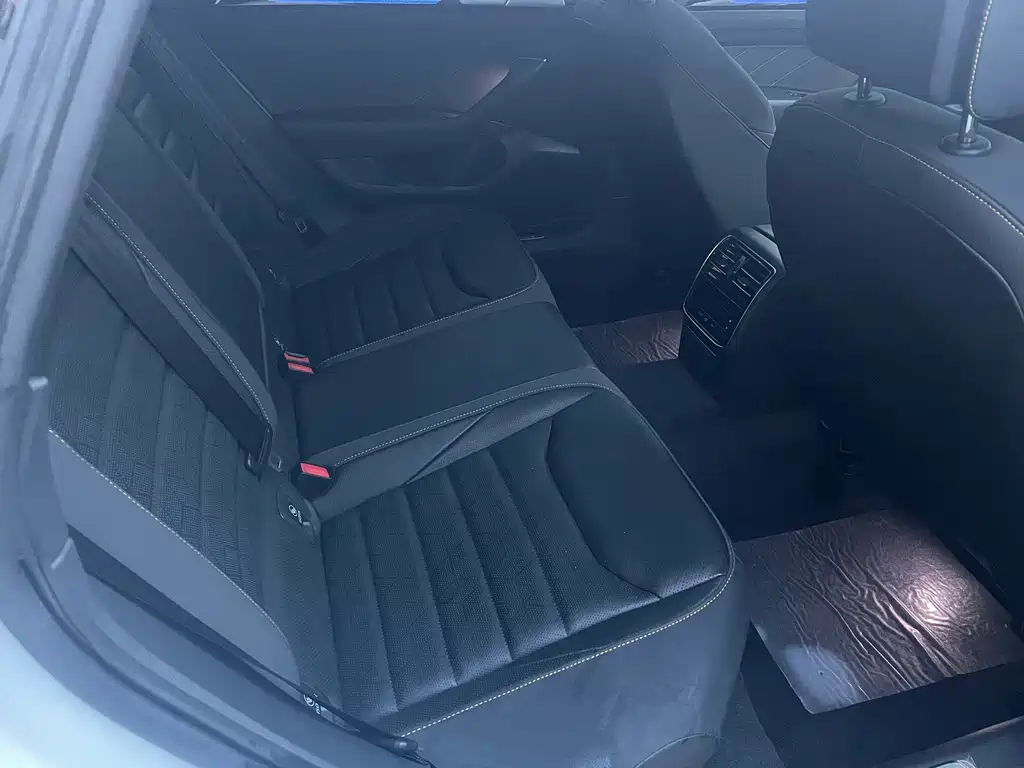 Volkswagen FAW - Passat CC CC 2024 380TSI
