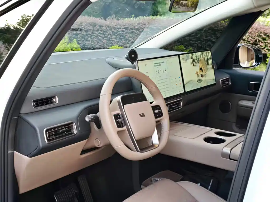 Li Auto Li MEGA — миниатюра 11