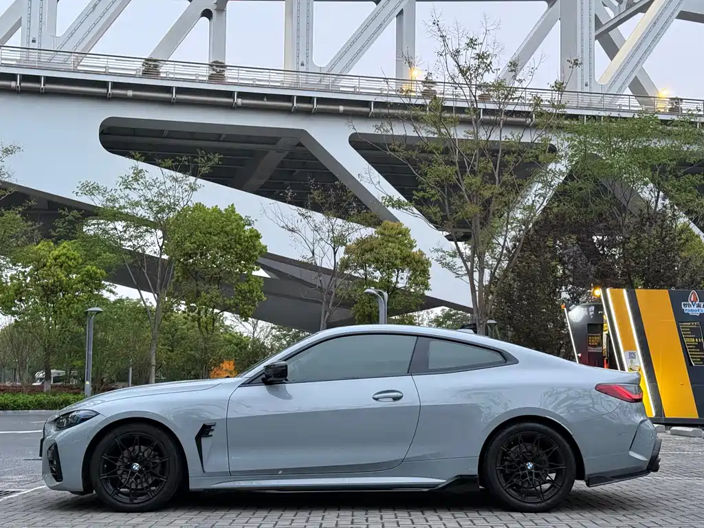 BMW 4 Series — миниатюра 4