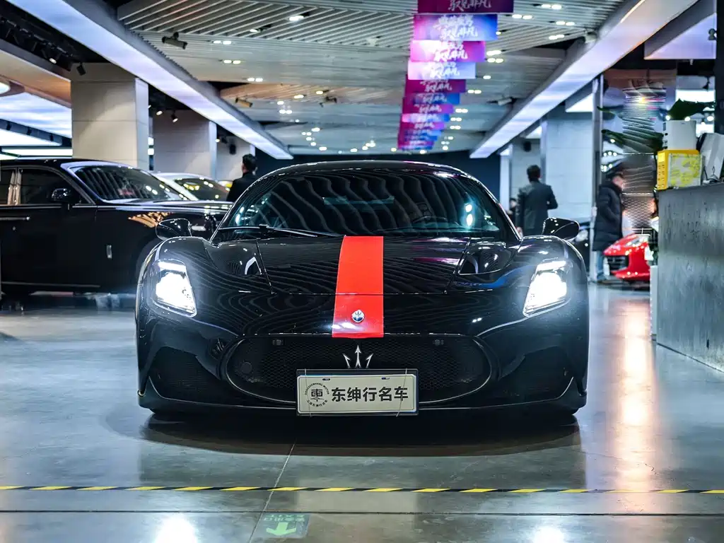 Maserati MC20 2020 3.0T Standard