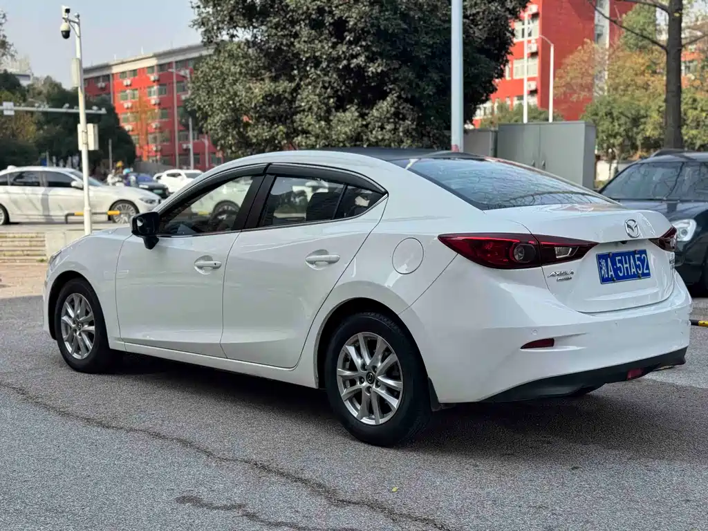 MAZDA 3 ANGKESAILA