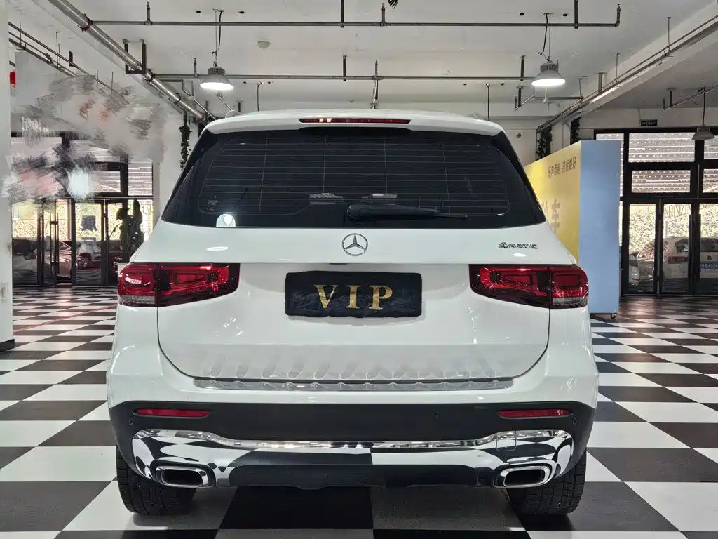 Mercedes-Benz GLB — миниатюра 6