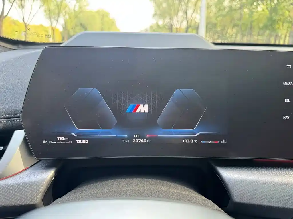 BMW X1 M35Li — миниатюра 3
