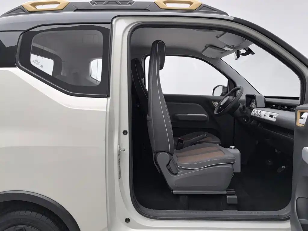 Wuling MINIEV — миниатюра 23