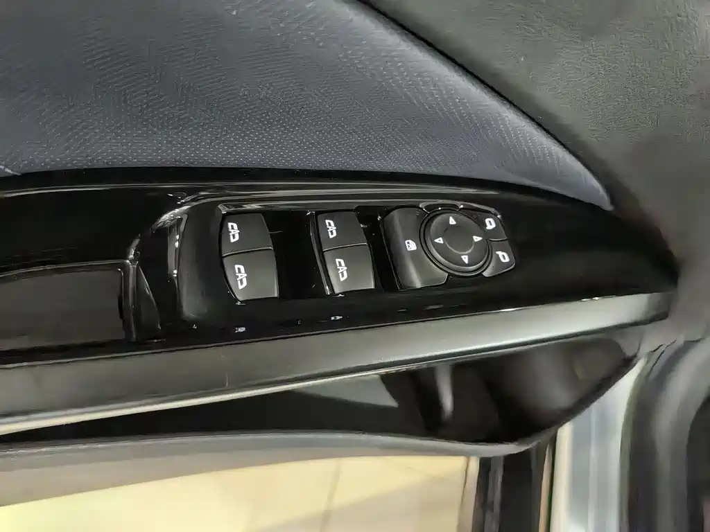 BUICK SLIGHTLY BLUE 6