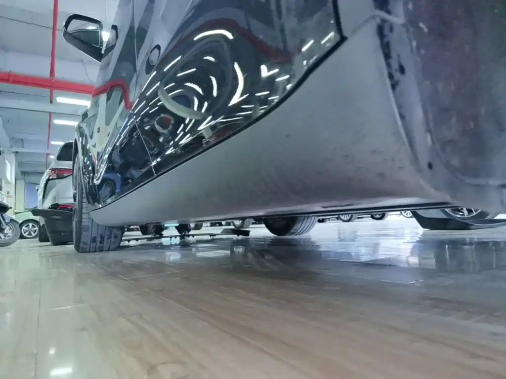 Tesla Model Y — миниатюра 22