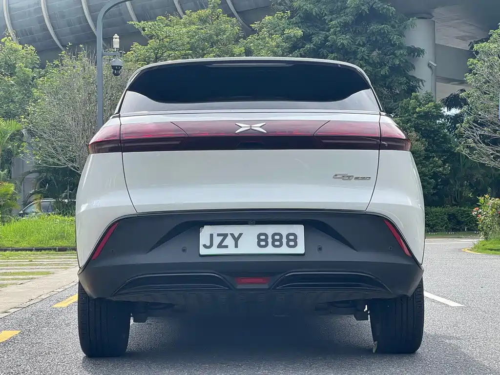 XPeng G3 — миниатюра 6