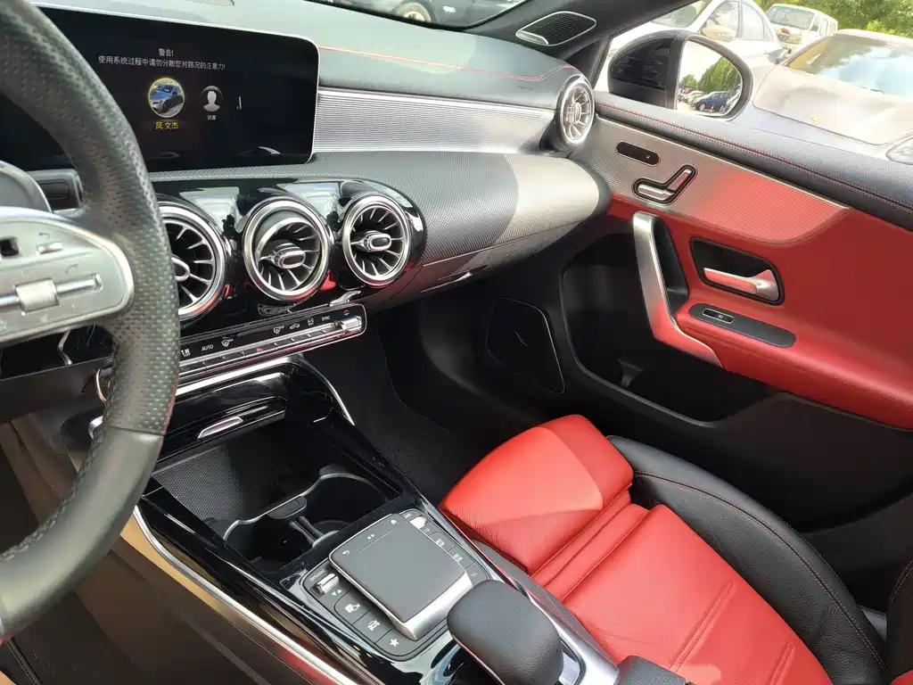 Mercedes-Benz A-Class AMG — миниатюра 9