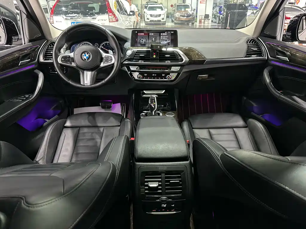 BMW X3 2018 xDrive30i Lead M Sport V