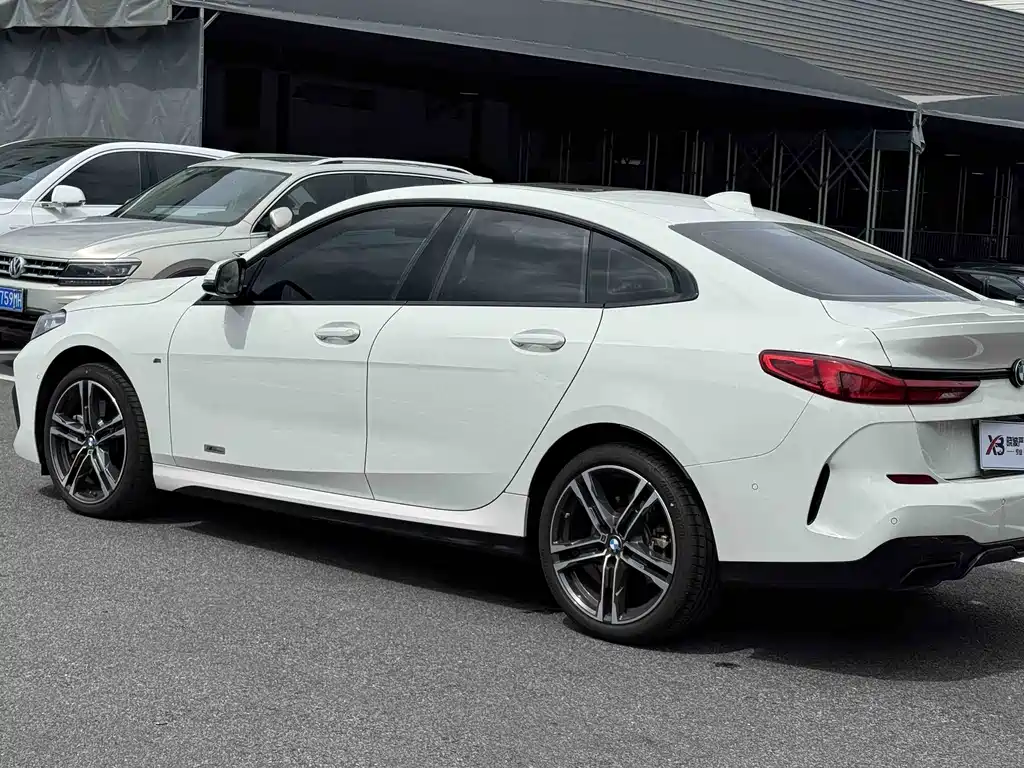 BMW 2 Series (Import) — миниатюра 6