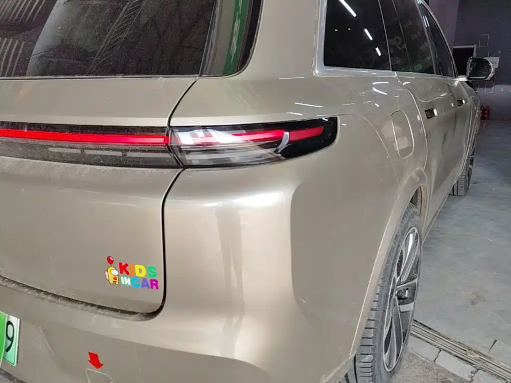 Li Auto Li L8 — миниатюра 8