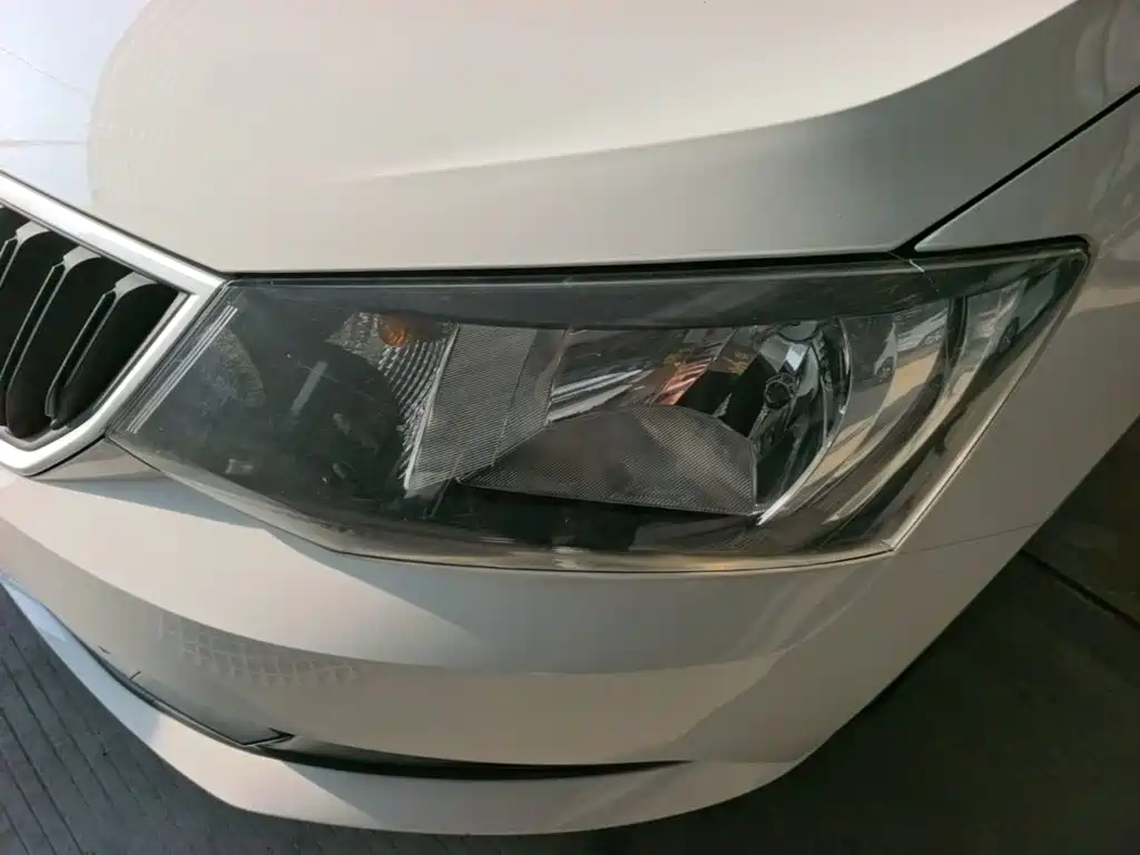 Skoda Fabia — миниатюра 24