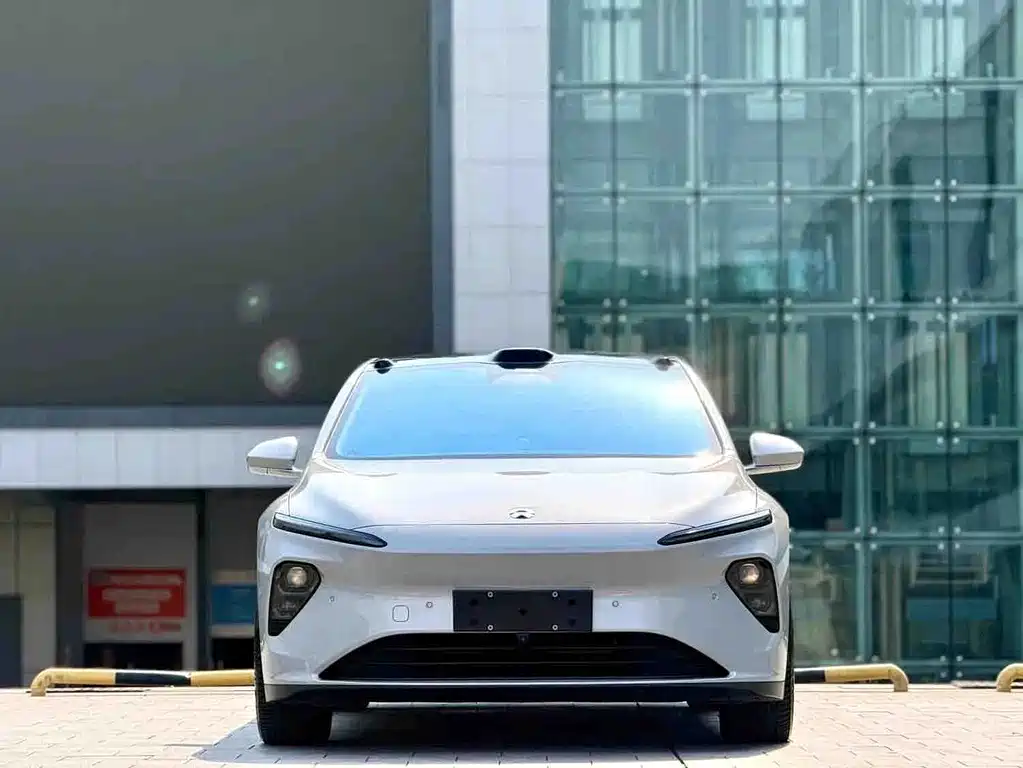 NIO ET7 — миниатюра 2