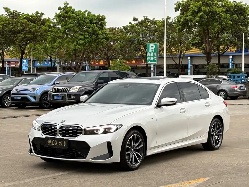 BMW 3 Series 2025