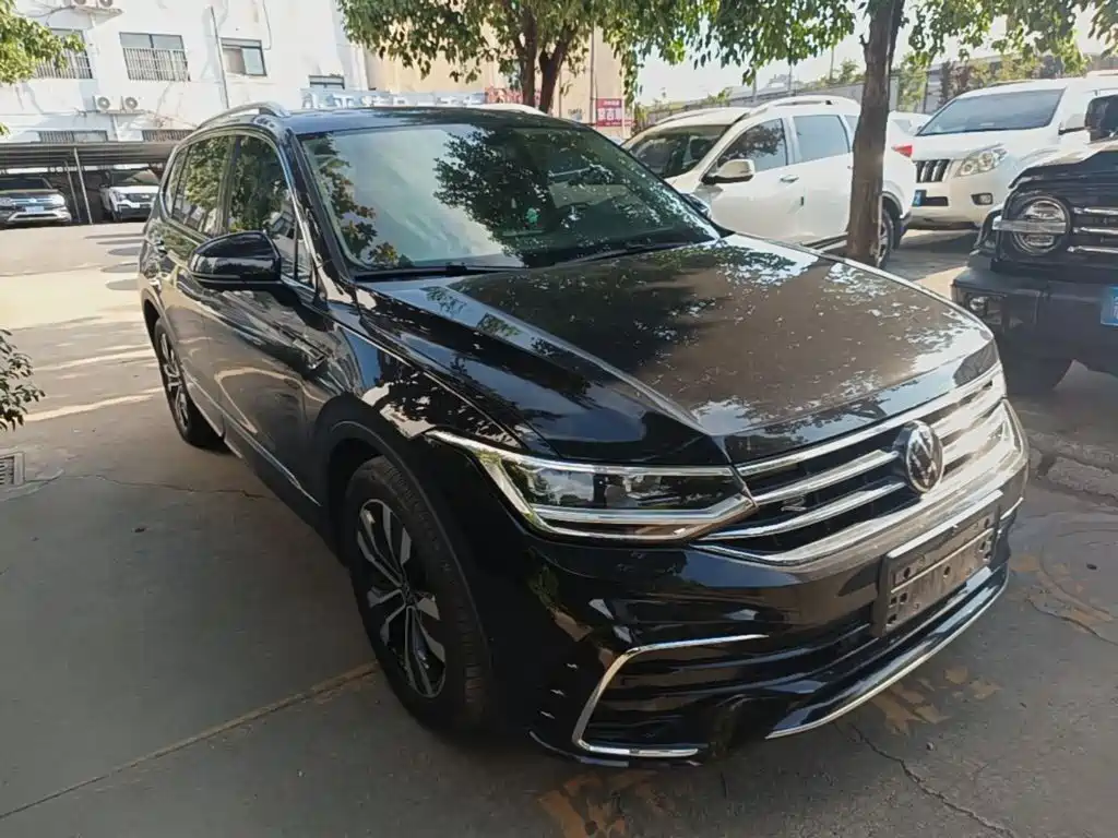 Volkswagen Tiguan L — миниатюра 4