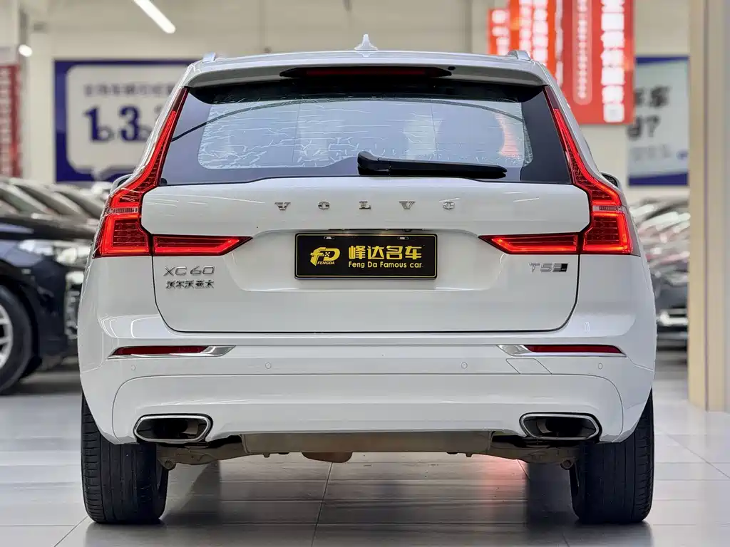 Volvo XC60 — миниатюра 11